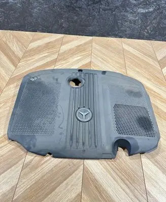 Mercedes-Benz C W204 Engine cover (trim) A6510101467 BBP1878C1
