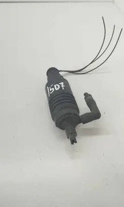 Volkswagen PASSAT B5 Windscreen/windshield washer pump 4A0955651
