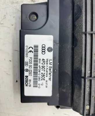 Audi Q7 4L Power management control unit 4F0907280E F005S00292 4F0910280