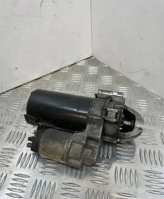 BMW 5 E60 E61 Starter motor 1005831793