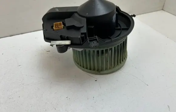 Audi A4 S4 B5 8D Heater fan/blower 740221233F