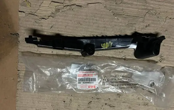 Suzuki Baleno IV Front bumper mounting bracket 71732M68P00 71732M68P