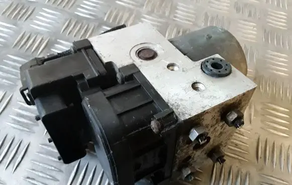 Renault Megane II ABS Pump 7700432644 0265216731 0273004394
