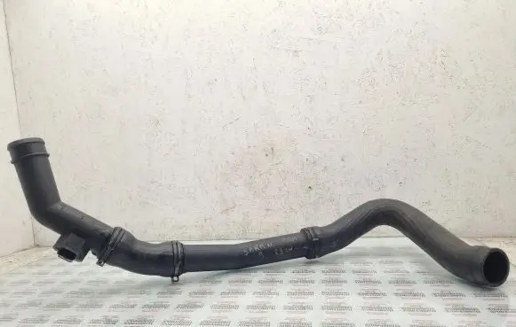 Intercooler hose/pipe