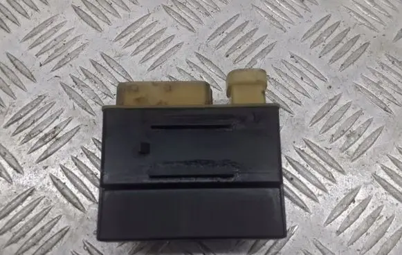 Peugeot 207 Window wiper relay 9652021180