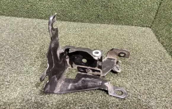 Toyota Proace ABS pump bracket 806951380 806951380B