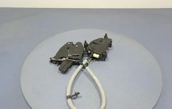 BMW X5 E53 Tailgate/trunk/boot lock/catch/latch 7475462