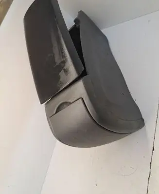 Toyota Prius (NHW20) Center console 5890147050