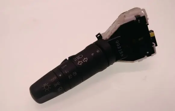 Nissan Note (E11) Indicator stalk 9921SN