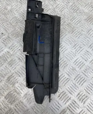 Toyota Prius (XW50) Radiator trim 16595-37040