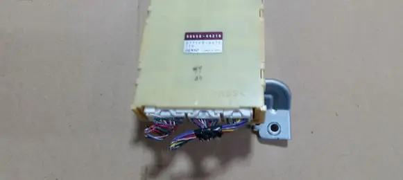 Toyota Corolla Verso E121 Other control units/modules 8865044210