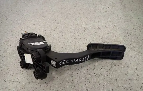 KIA Ceed Pedal assembly 
