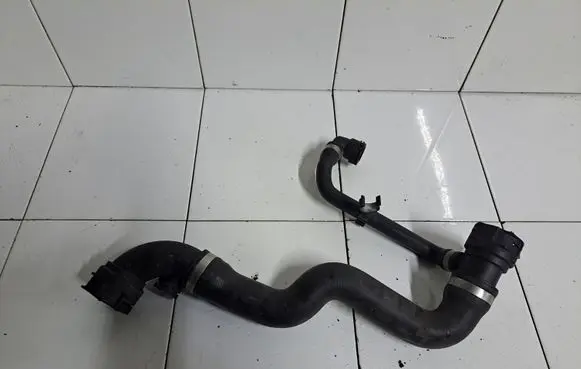 BMW 3 E46 Coolant pipe/hose 7520668