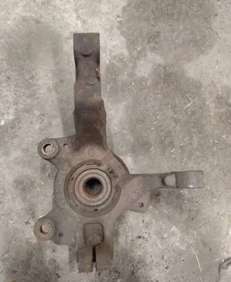 Renault Modus Front wheel hub 