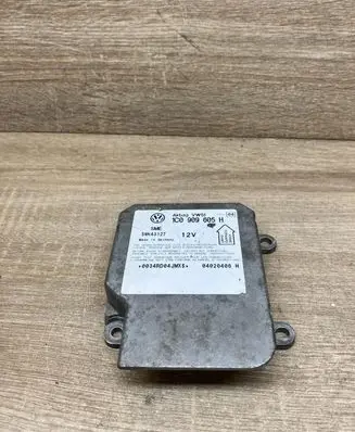 Volkswagen PASSAT B5 Airbag control unit/module 1C0909605H 5WK43127