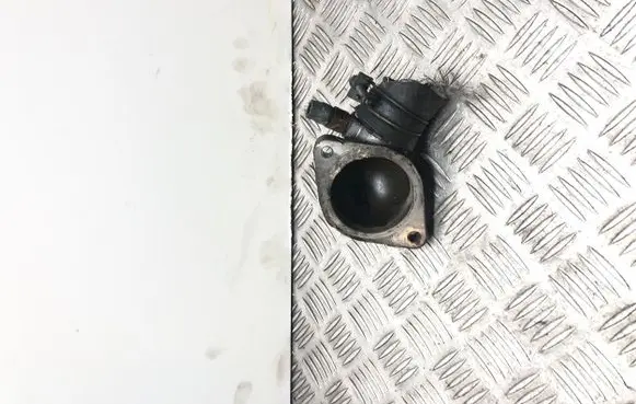 Thermostat/thermostat housing