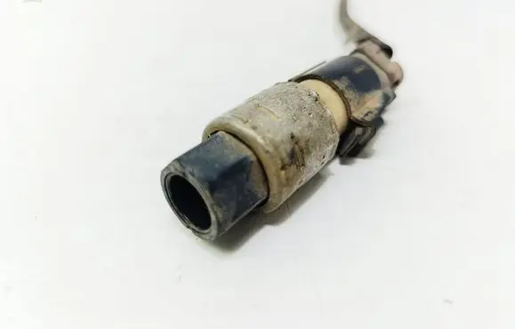 Ford C-MAX I Air conditioning (A/C) pressure sensor 95BW19E561AA