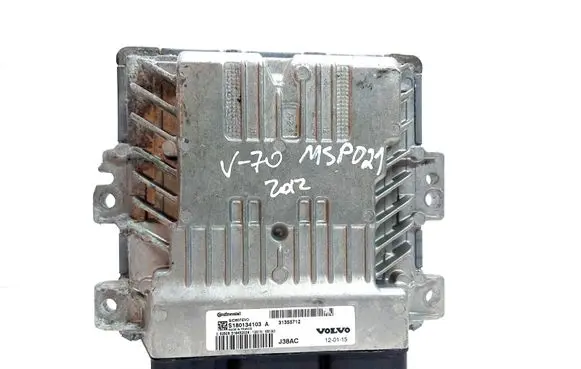 Volvo V70 Engine control unit/module 31355712 S180134103A