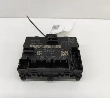 Volkswagen Golf VIII Door control unit/module 5Q0959593L 5Q0959593F