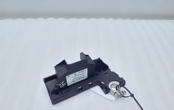Positive cable (battery)