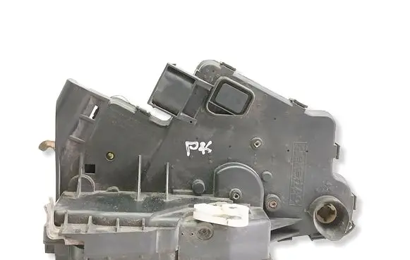 BMW 3 E46 Front door lock 