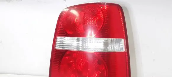Volkswagen Touran I Rear/tail lights 1T0945096A 1T0945112A