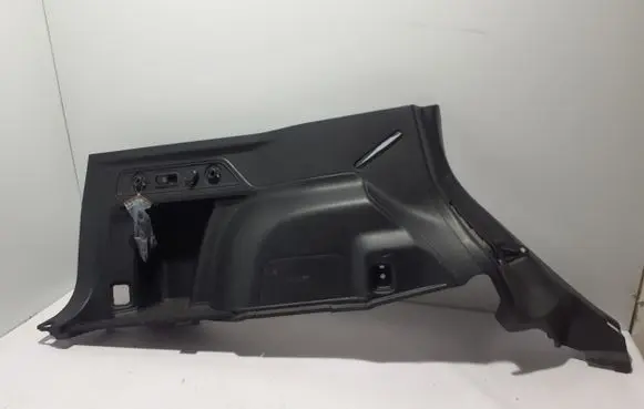 Trunk/boot side trim panel