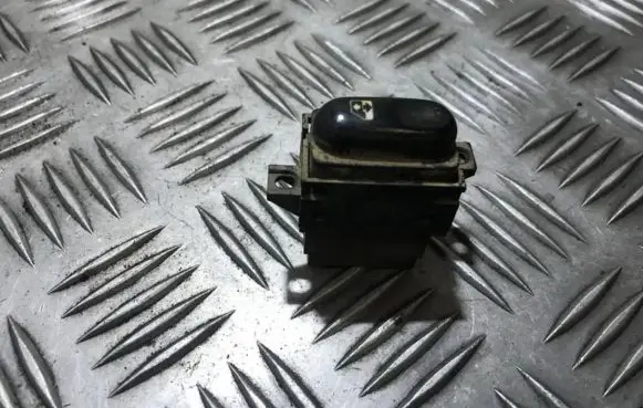 Renault Megane I Electric window control switch
