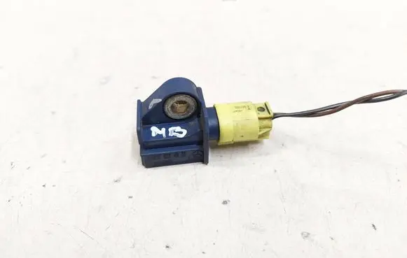 Mercedes-Benz C W204 Airbag deployment crash/impact sensor A2128204926 5WK43872