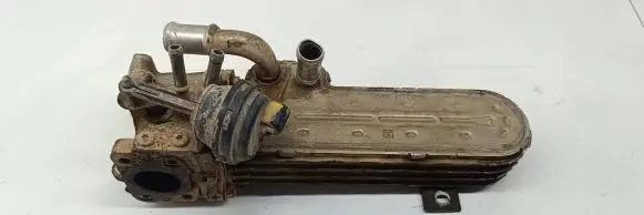 Dodge Caliber EGR valve cooler 03G131513K 3255536