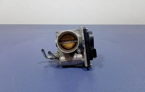 Dacia Duster Throttle body valve 52601