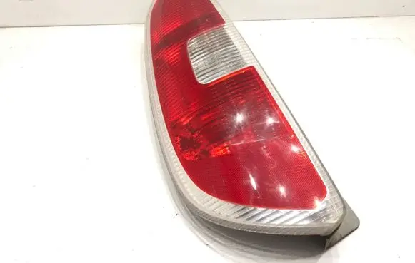 Rear/tail lights