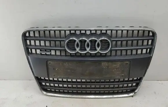 Audi Q7 4L Front bumper upper radiator grill 4L0853651