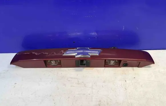 Chevrolet Tahoe Number plate light 15194717 15838741