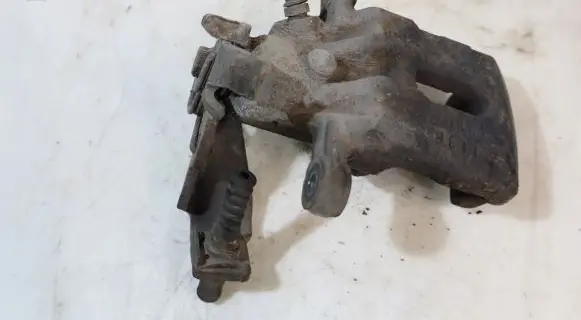 Honda Civic Rear brake caliper