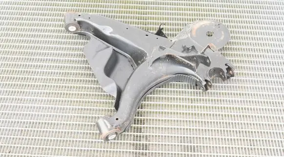 Mercedes-Benz Vito Viano W447 Rear control arm