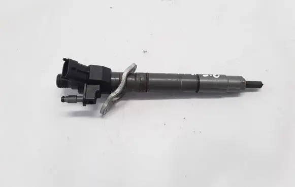 Volvo S60 Fuel injector