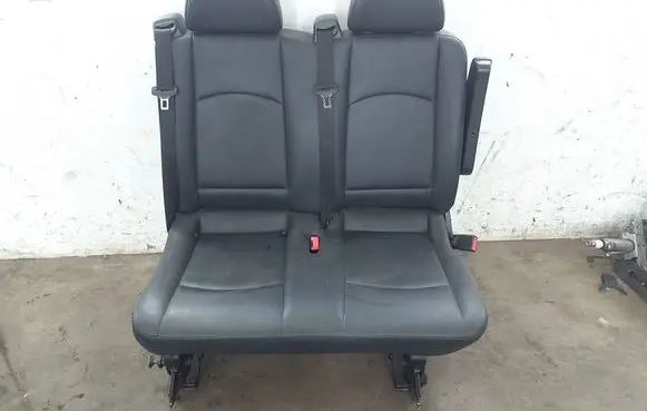 Mercedes-Benz Vito Viano W639 Second row seats 190026040 410104 1180110520