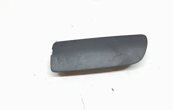 BMW X5 E53 Front tow hook cap/cover 7116672 51117116672