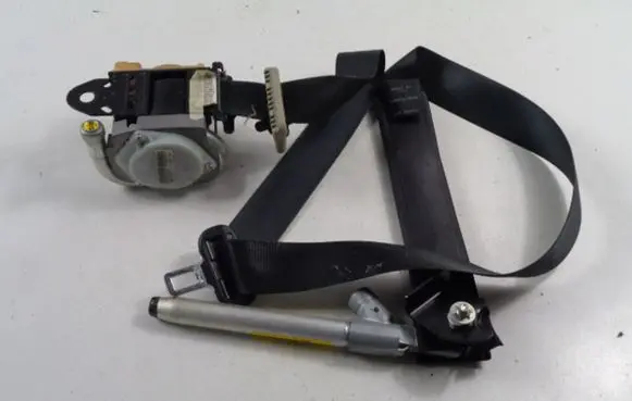 Nissan Note (E11) Set of seat belts 868859U15A