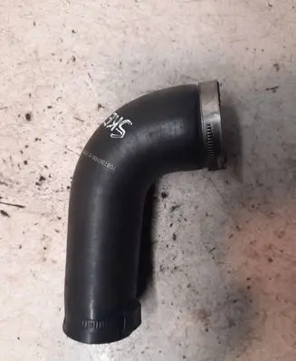 Renault Scenic II - Grand scenic II Intercooler hose/pipe 7087301003