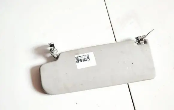 Volkswagen Polo IV 9N3 Sun visor
