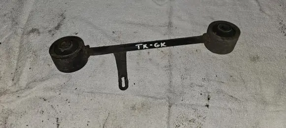 Toyota Land Cruiser (J150) Rear upper control arm/wishbone