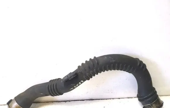 Intercooler hose/pipe