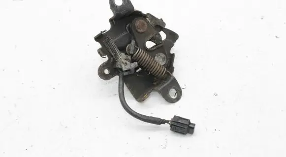 Lexus IS III XE30 Engine bonnet/hood lock/catch