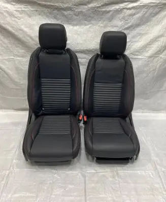 Land Rover Discovery 5 Seat and door cards trim set 