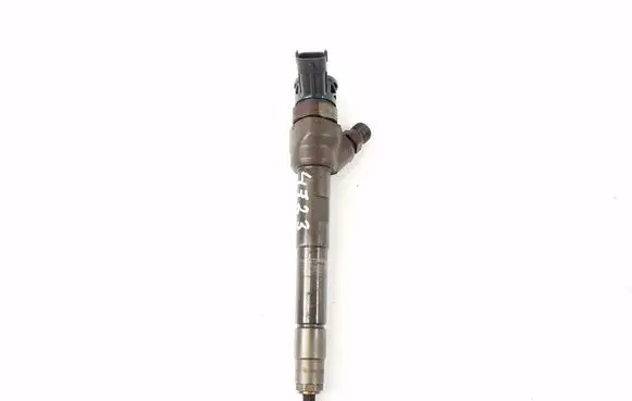 Jaguar XE Fuel injector G4D39K546CA 0445110664