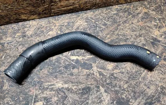 Mitsubishi Space Star Engine coolant pipe/hose