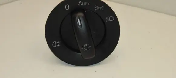 Volkswagen PASSAT B6 Light switch 1K0941431AR