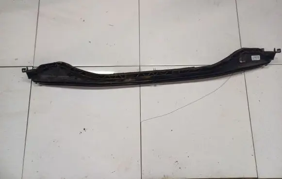 Wiper trim